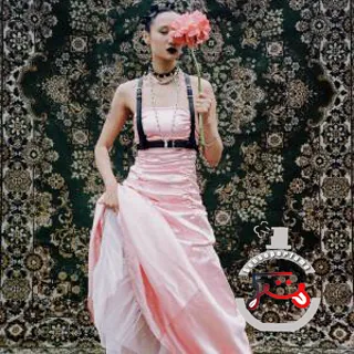 Rose Riot Bjørn Parfume