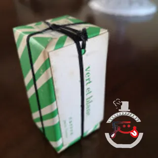 Vert et Blanc Carven