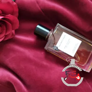 Rose Velours Van Cleef & Arpels