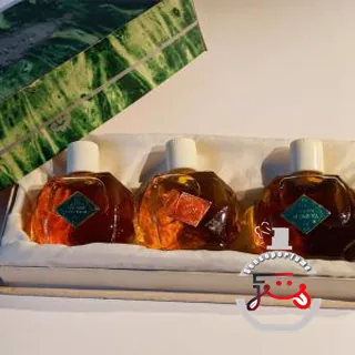 Изумруд (Emerald) Уральские самоцветы (Ural Gems)