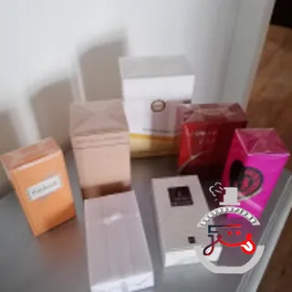 Envoutant Francesca dell'Oro