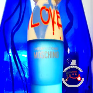 Cheap & Chic I Love Love Moschino