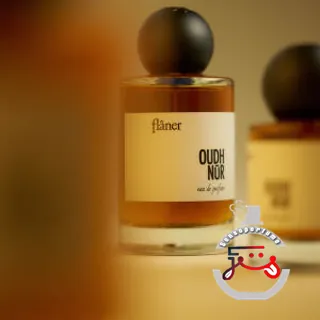 Oudh Nūr flâner
