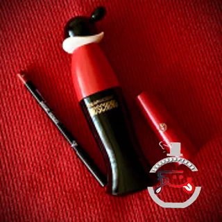 Cheap & Chic Moschino